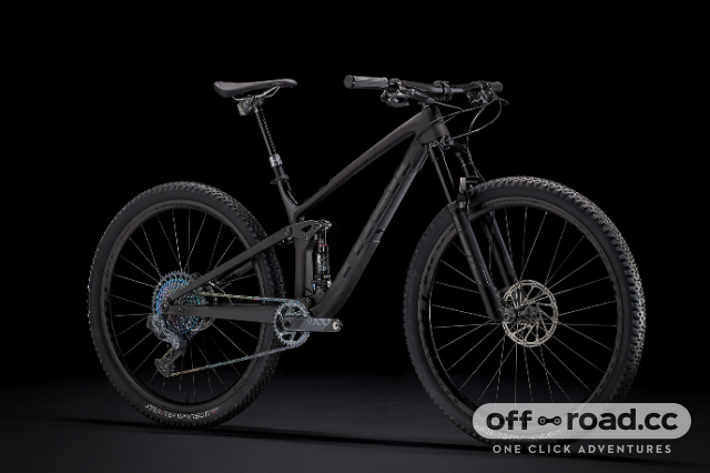 Trek mountain bike 2025 with fox shocks